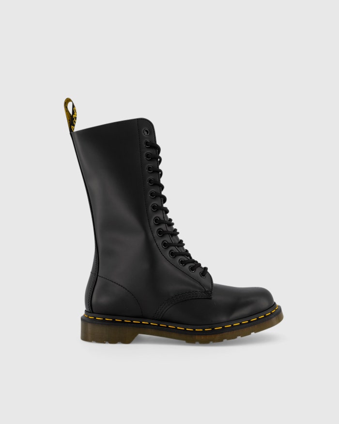 Doc martens platypus hotsell shoes