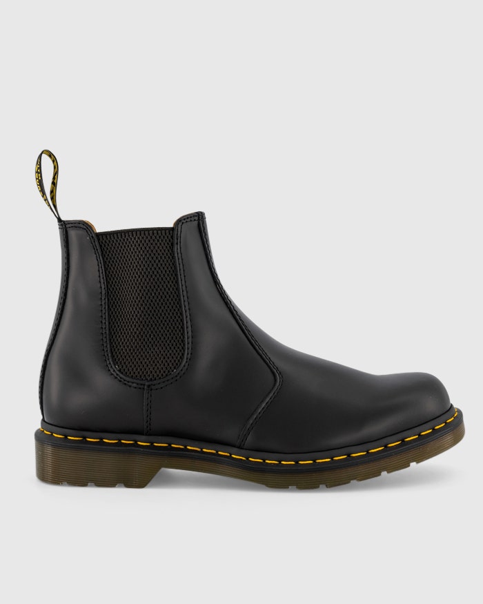 2976 smooth 2025 dr martens womens